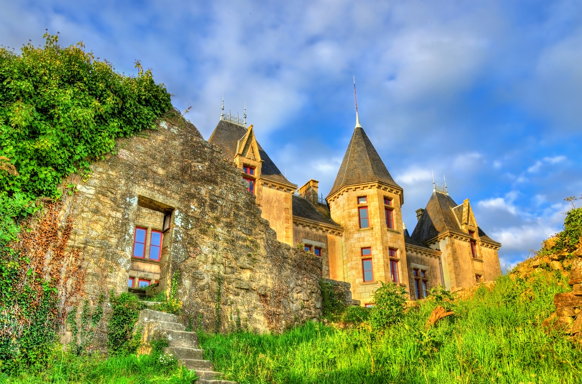 Chateau De Bressuire 